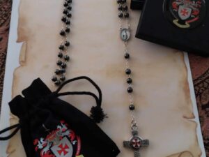 Rozenkrans met Tempelierskruis